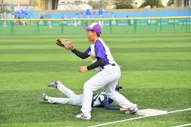 硬汉归位！小贾末节爆砍8分救主，火箭119-113止连败，杜兰特为他喝彩