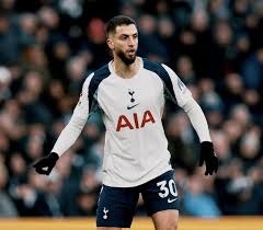 半场-申花10脚射门仅1脚射正 申花0-0河南